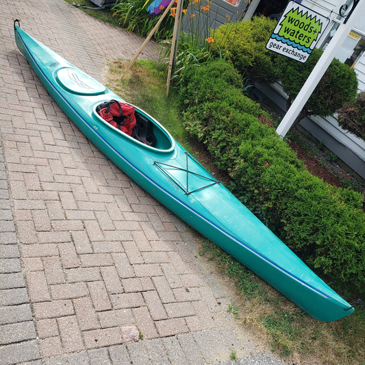 Aquaterra Spectrum Kayak + Skirt