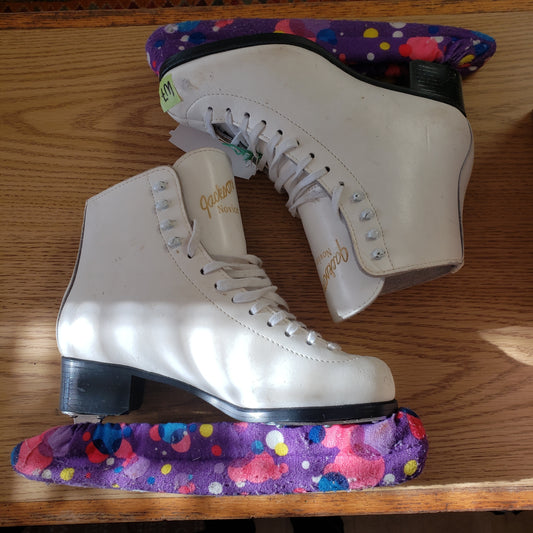 Jackson Novice Figure Skates