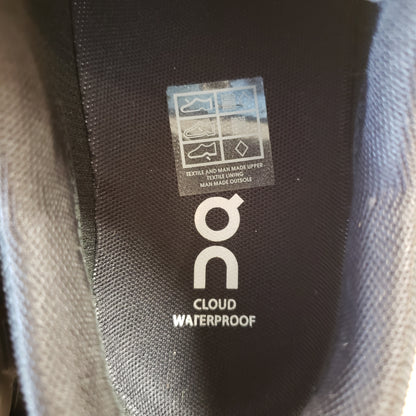 On Cloud 5 Waterproof Sneaker