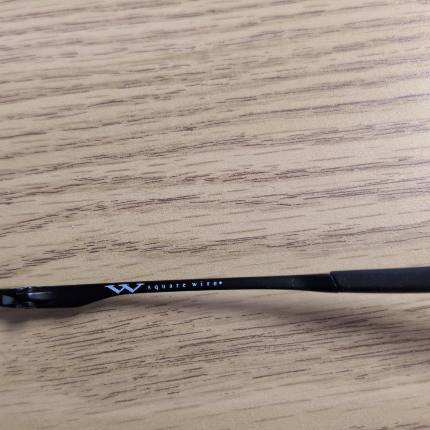 Oakley Square Wire Sunglasses w/ Maui Jim Case