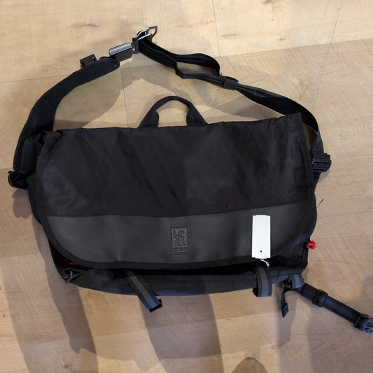 Chrome Citizen 24L Messenger Bag