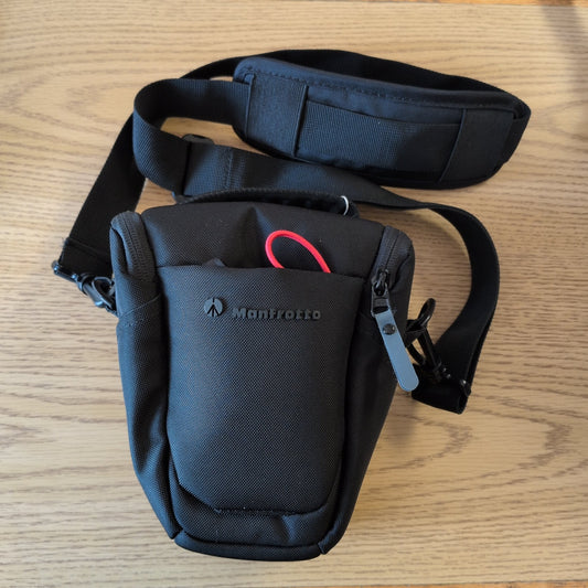 Manfrotto Advanced Holster Camera Bag