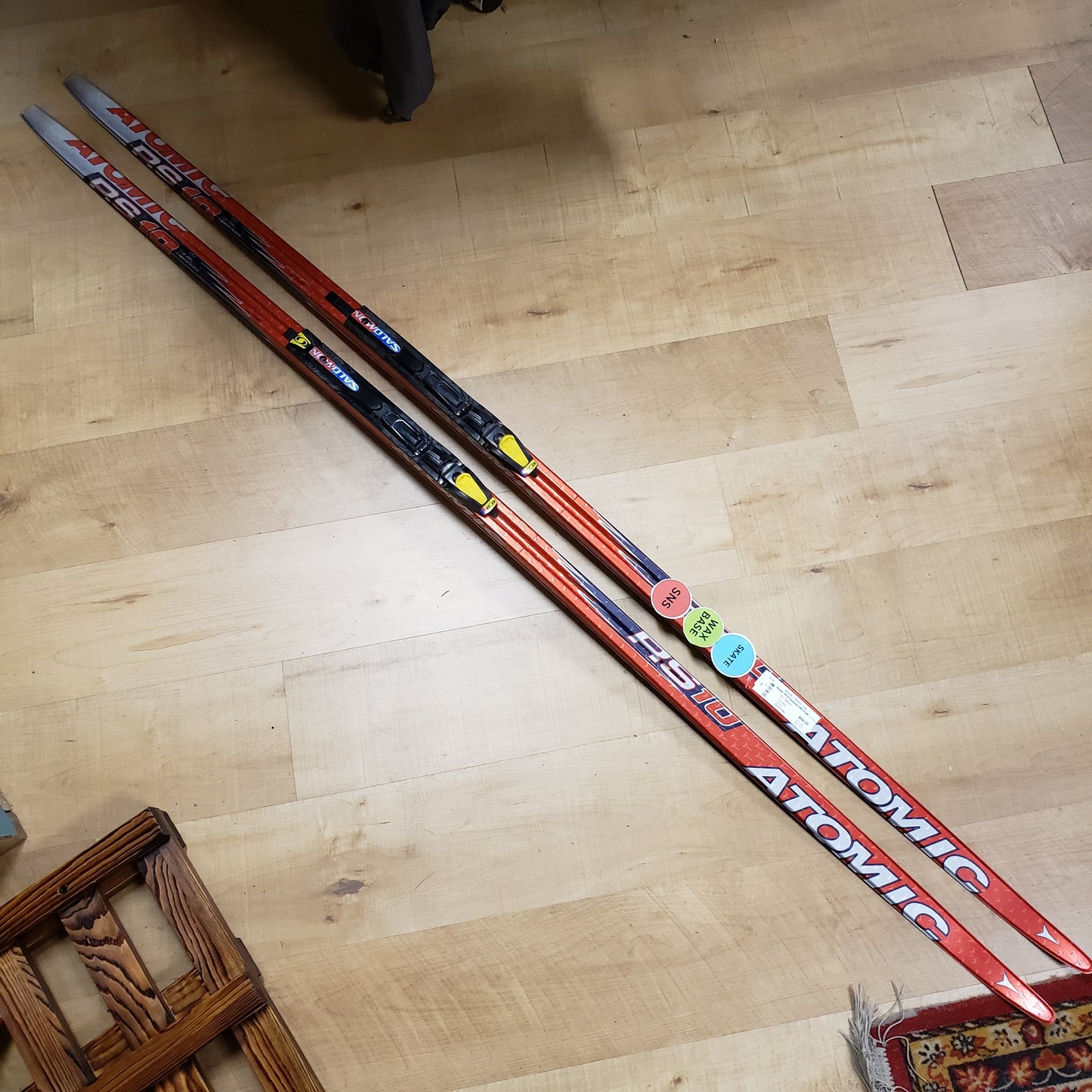 Atomic RS10 Salomon SNS Profil Bindings XC Skis