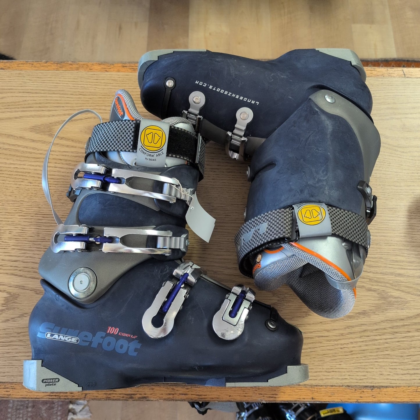 Lange Surefoot 100 Comp LF Alpine Ski Boots w/ Heated Liners