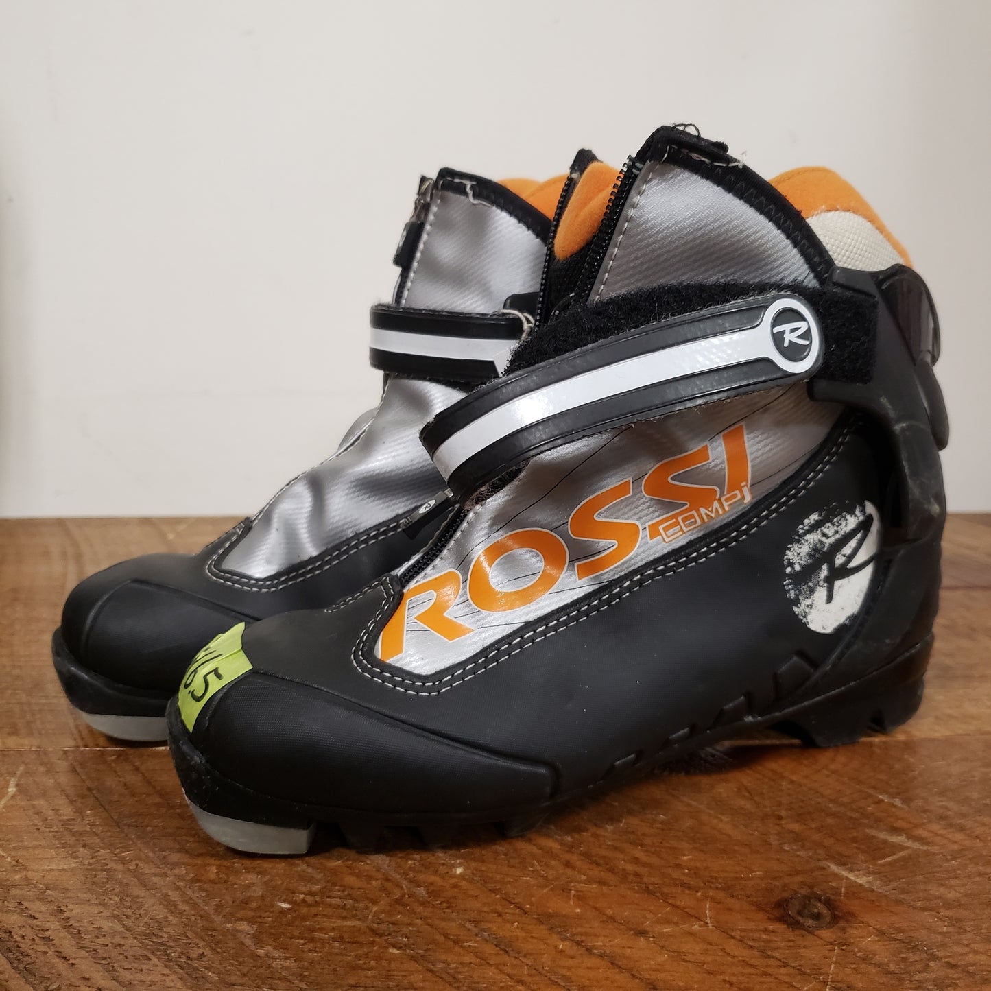 Rossignol Comp J NNN Skate Ski Boots