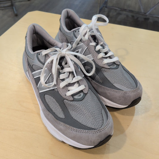 New Balance 990 V6 Sneakers