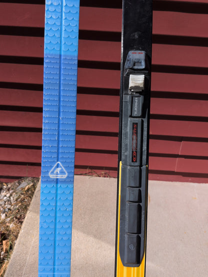 Karhu Escape SNS Waxless Ski