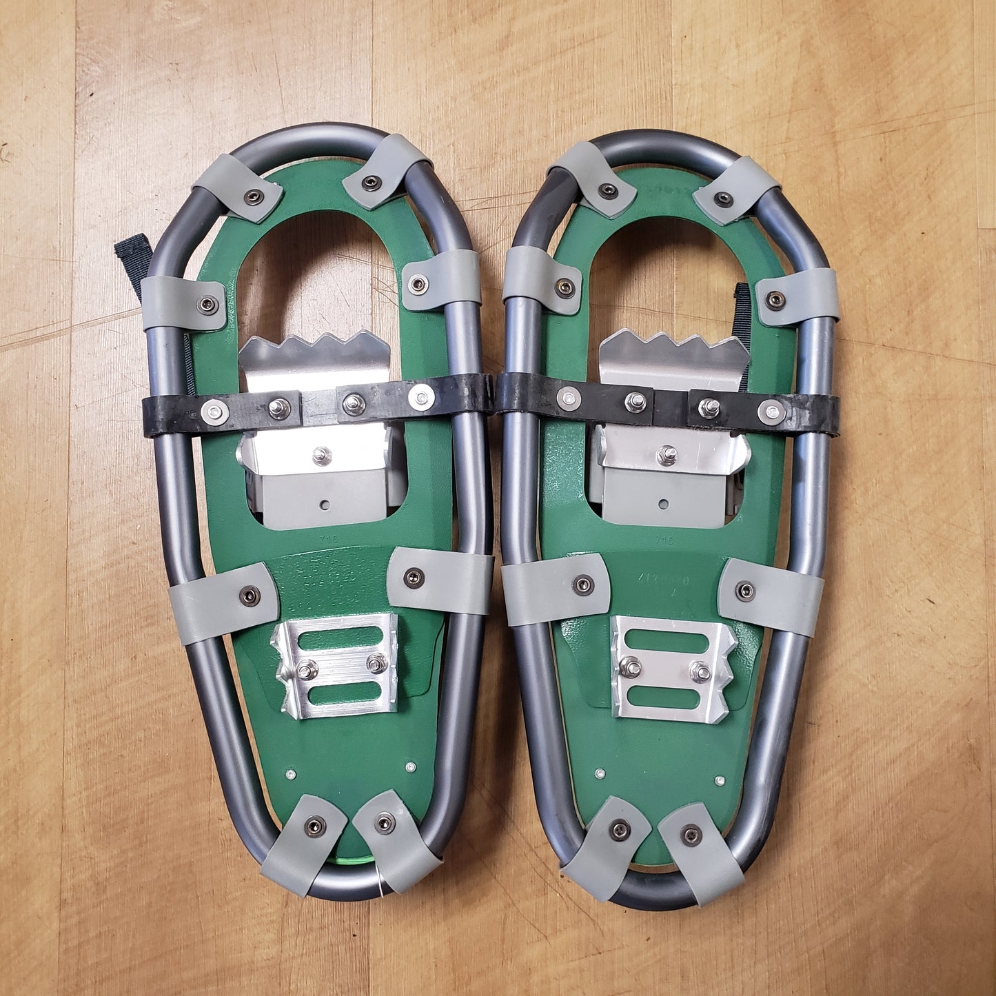 LL Bean Winter Walker 16" Snowshoes