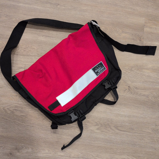 Bailey Works Messenger Bag