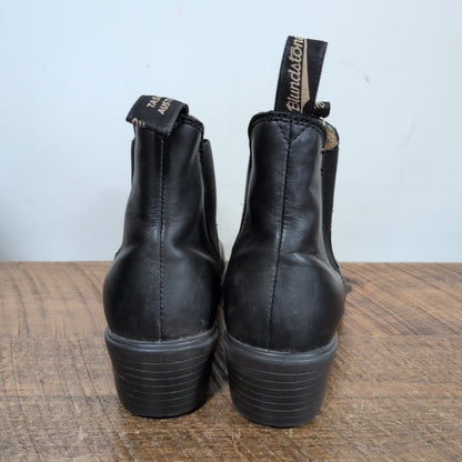 Blundstone 1673 Heeled Chelsea Boots