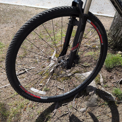 Trek 8.6 Dual Sport Bike w/Bag & Accessories