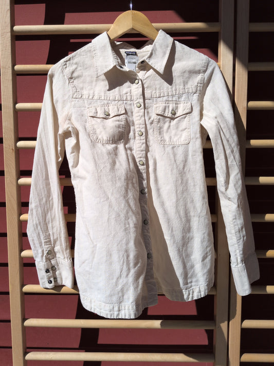 Patagonia Highland Buttondown Shirt