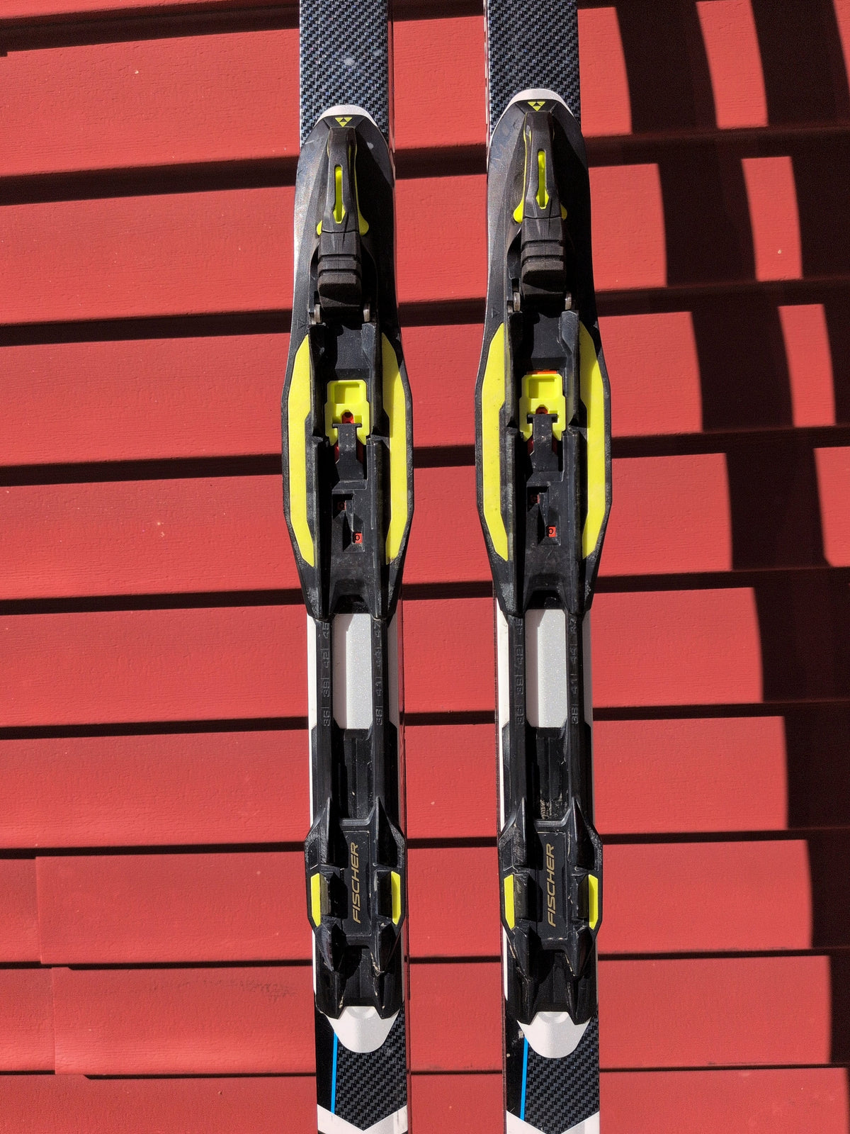 Rossignol ZYMAX/Fischer NNN Skate Ski