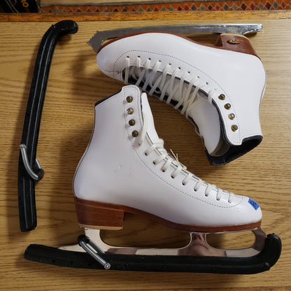 Riedell Model 300 Figure Skate