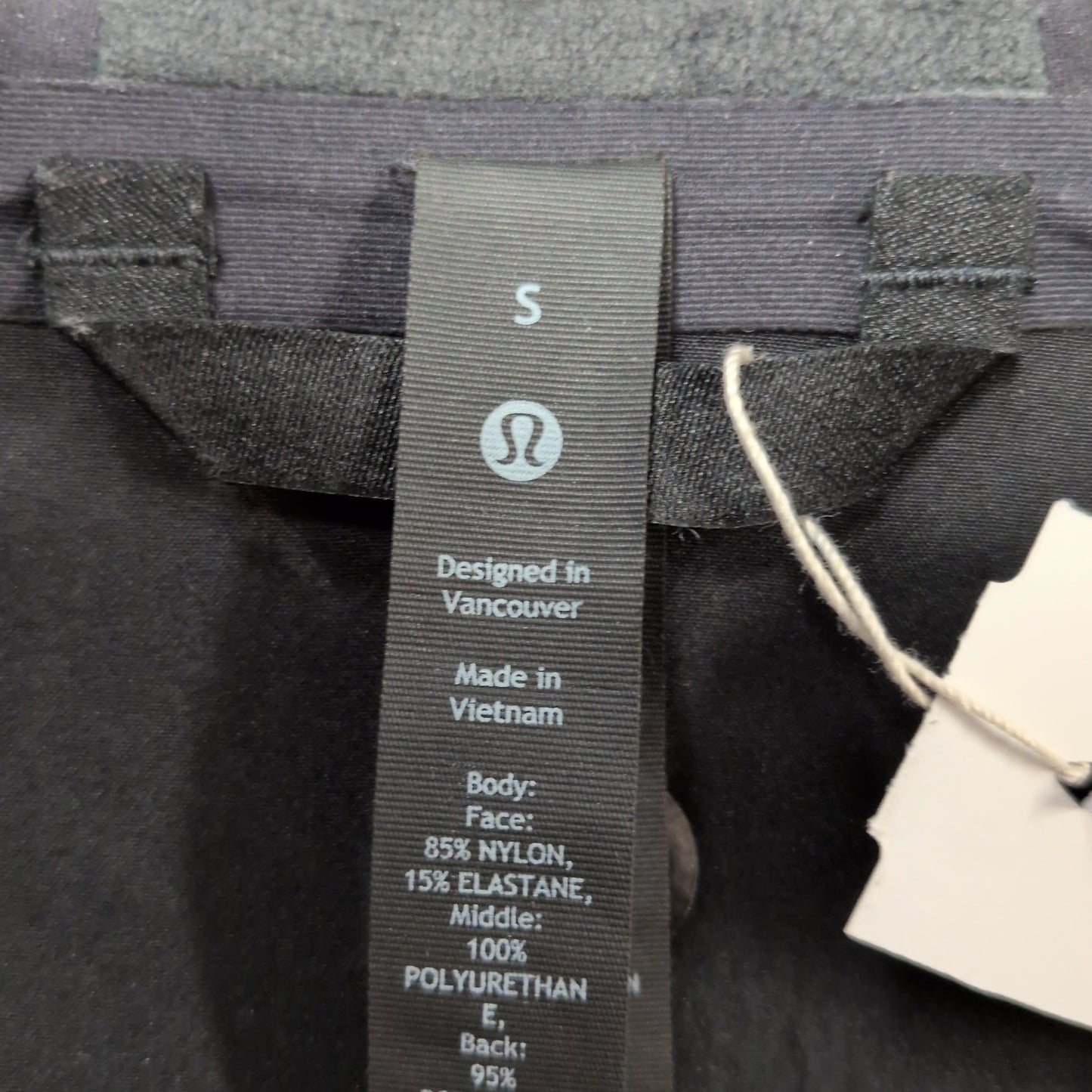 Lululemon Cross Chill Jacket
