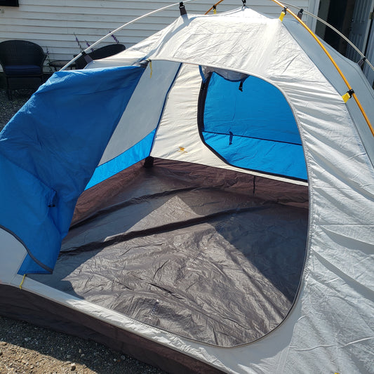 Mountainsmith Genesee Tent + Footprint