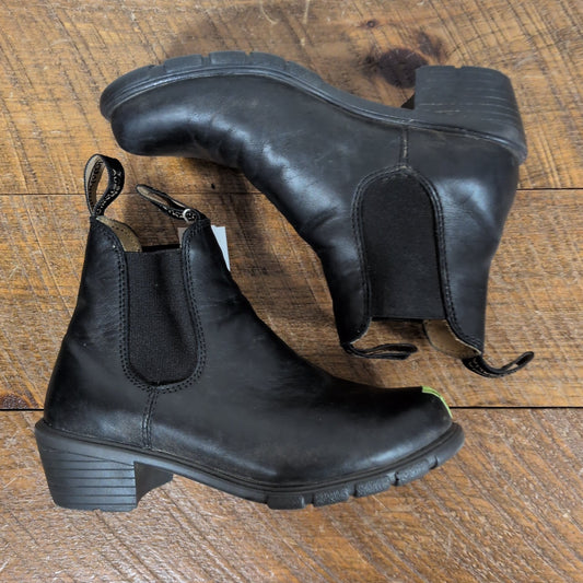 Blundstone 1673 Heeled Chelsea Boots
