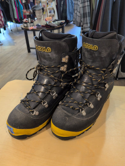 Asolo AFS 8000 Mountaineering Boots