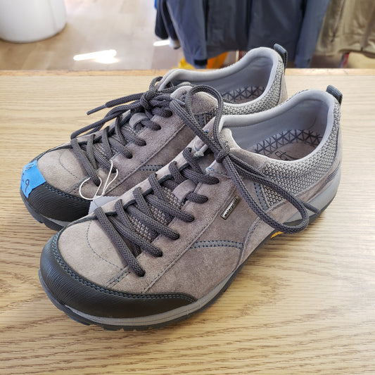 Dansko Paisley Suede Shoe 8.5-9