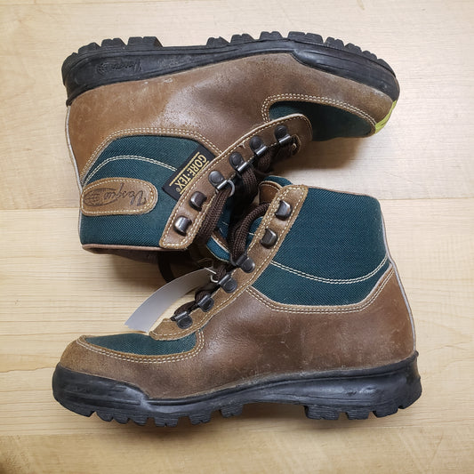 Vasque Skywalk GTX Hiking Boots