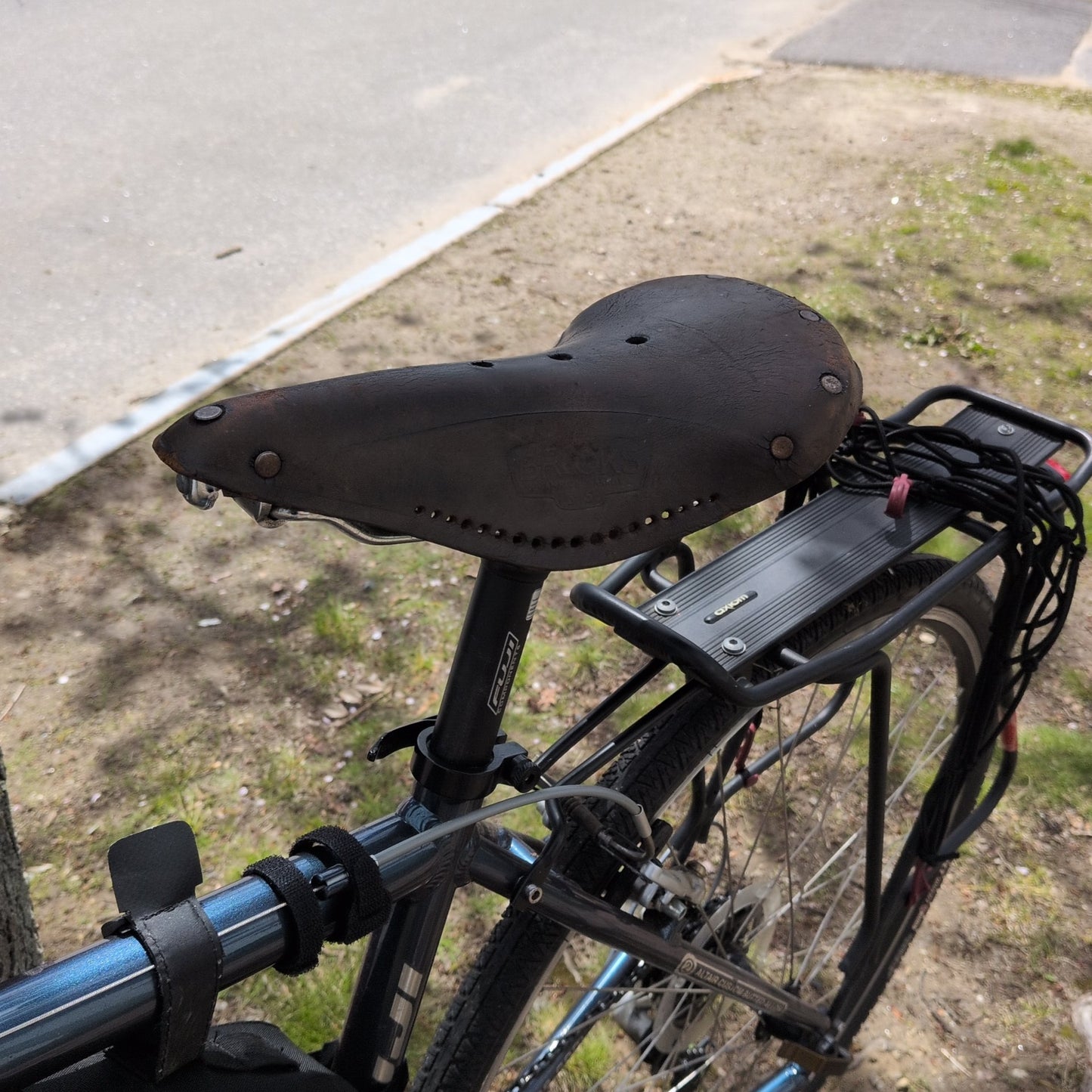 Fuji Absolute 2.0 Bike w/  Bike bag/Accessories