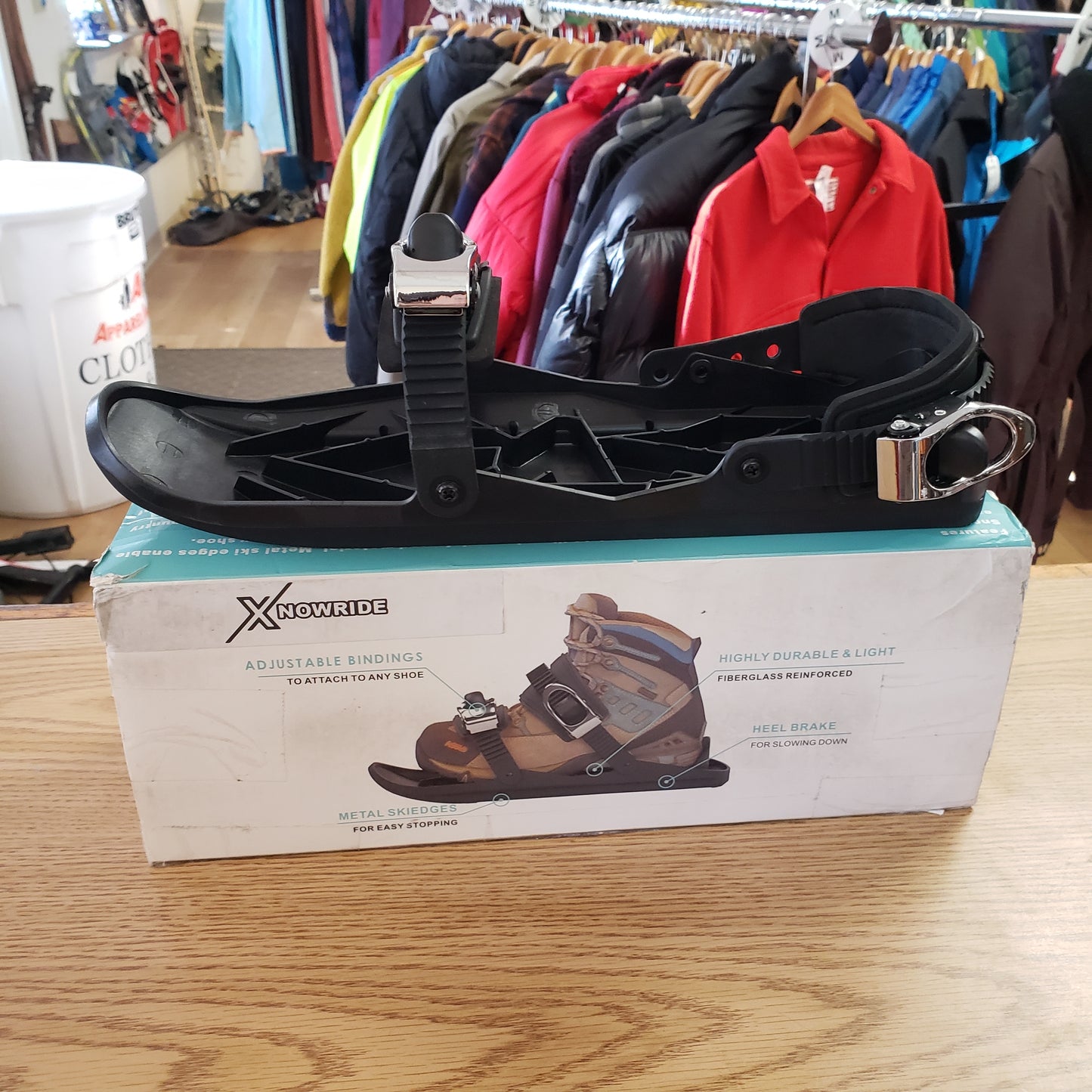 XNowride Skates for Snow NWT