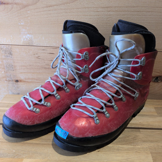 Scarpa Omega Mountaineering/Ice Climbing Boot