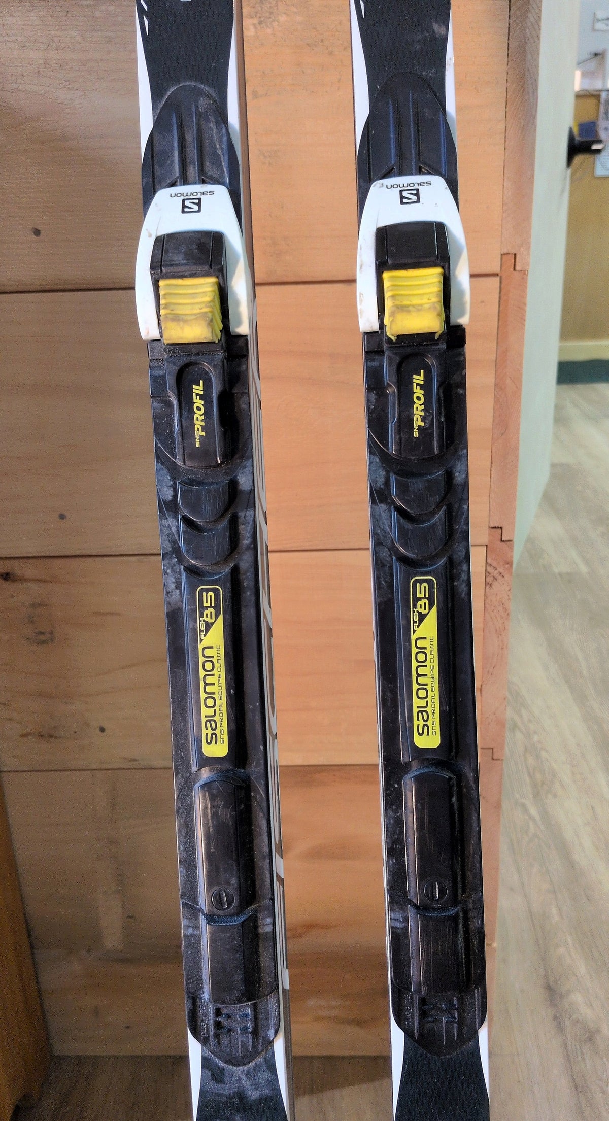 Fischer SCS Classic/Salomon SNS Wax