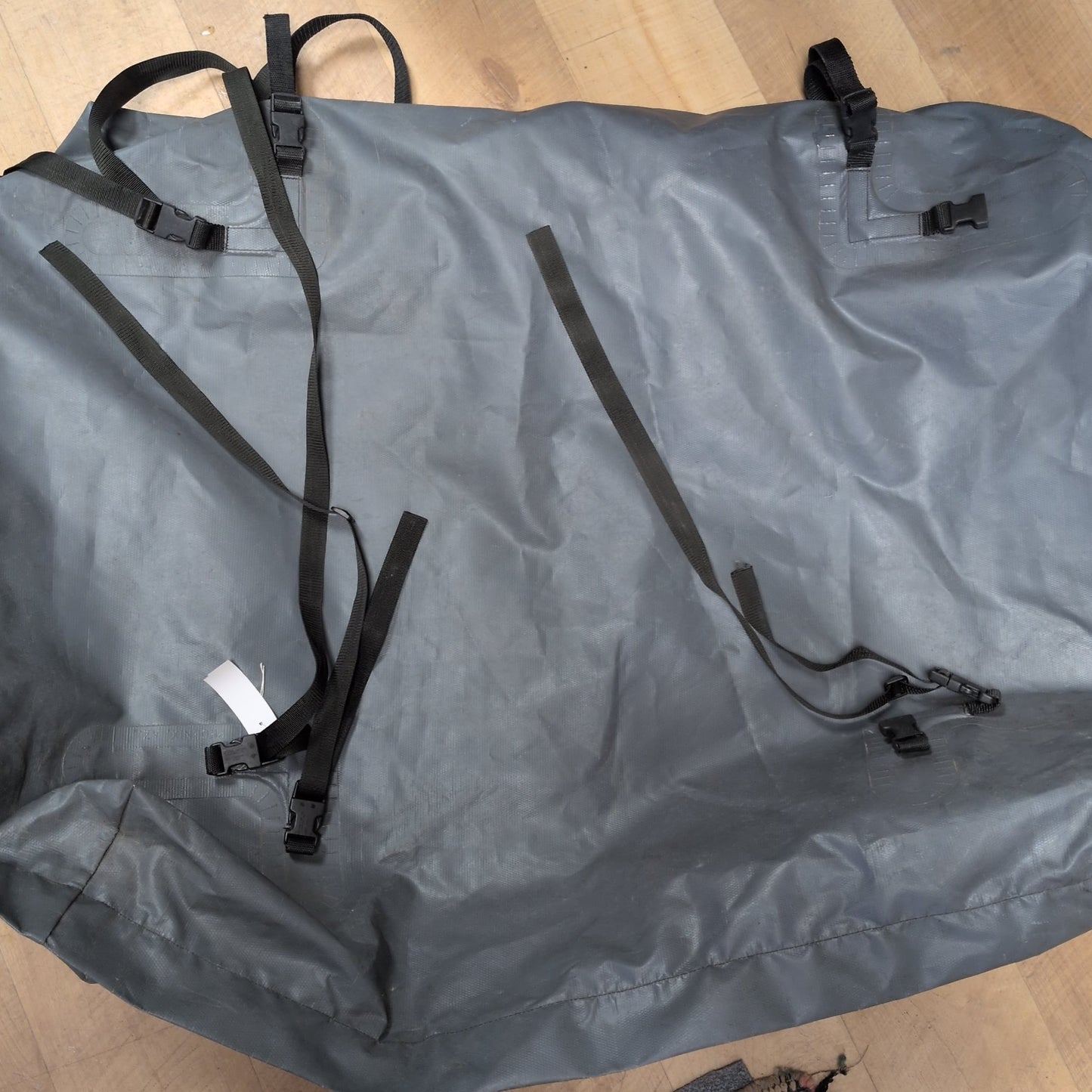 Kanga Typhoon Rooftop Pouch
