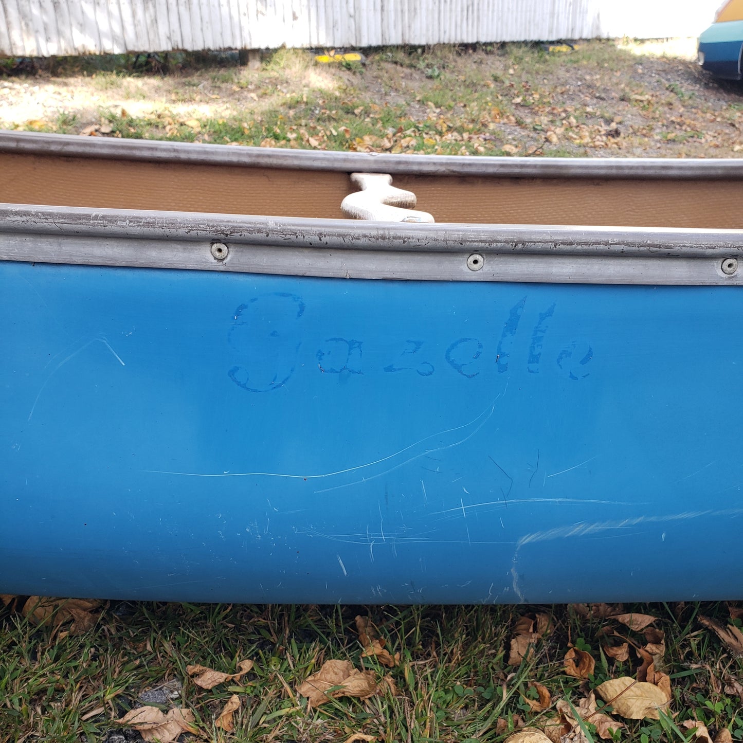 1985 Gazelle Canoe 14'*
