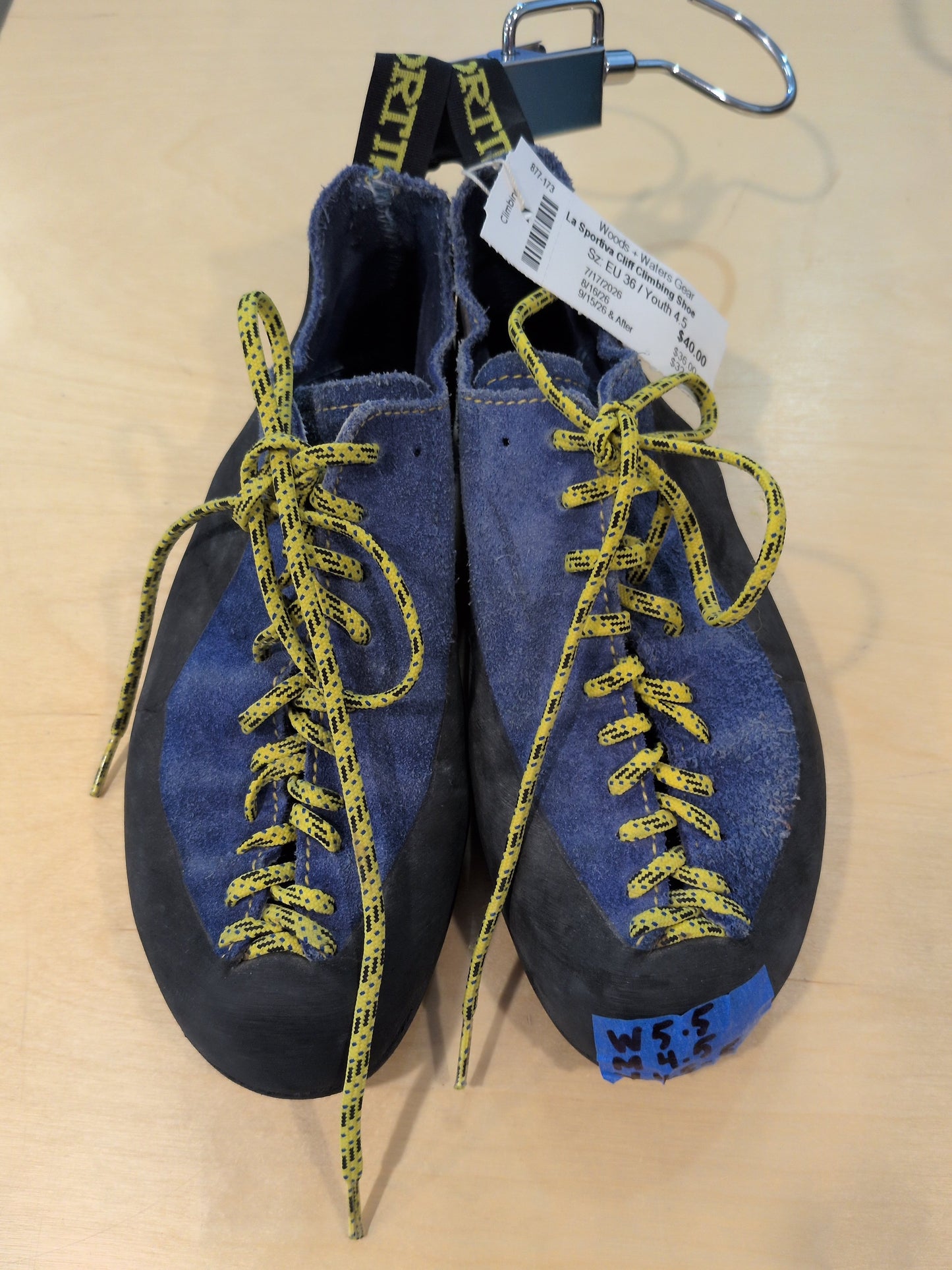 La Sportiva Cliff Climbing Shoe