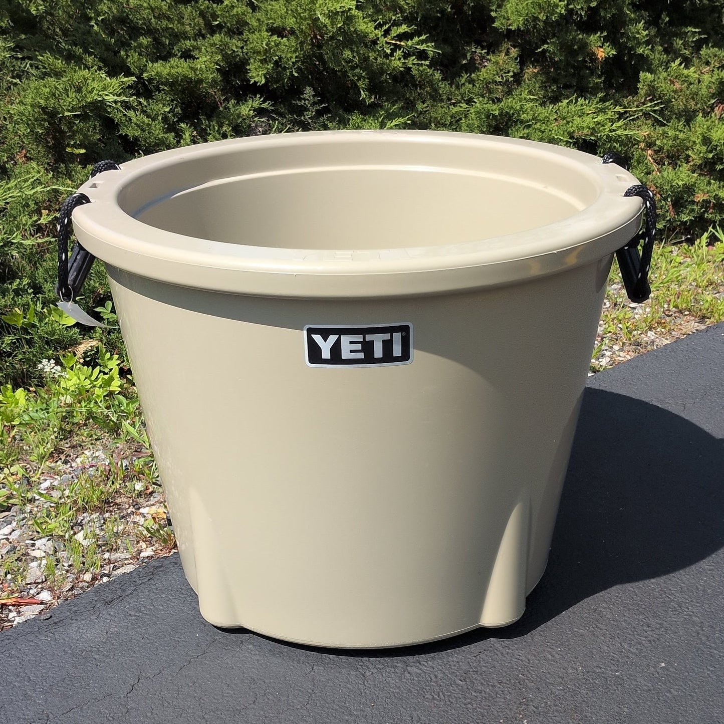 Yeti Tank 85qt Ice Bucket
