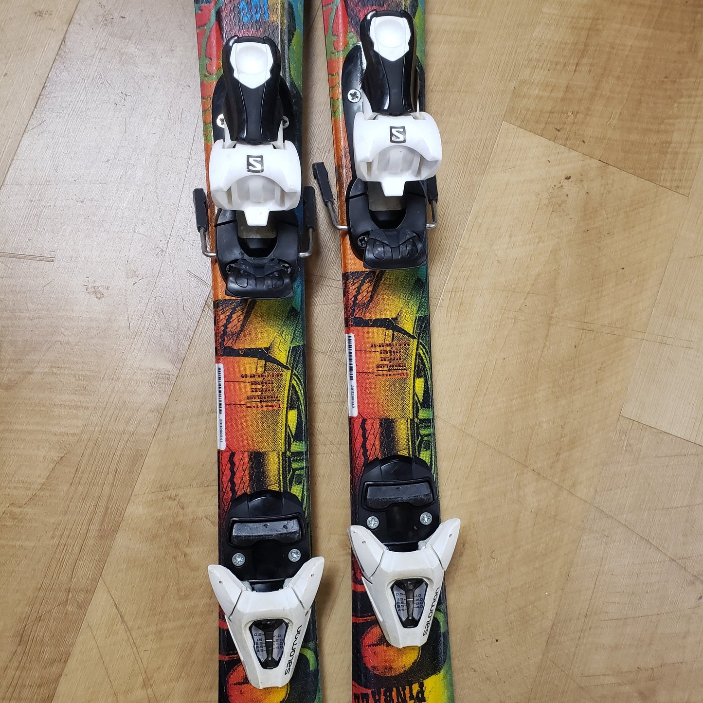 elan Pinball Skis w/ Salomon C5 Bindings