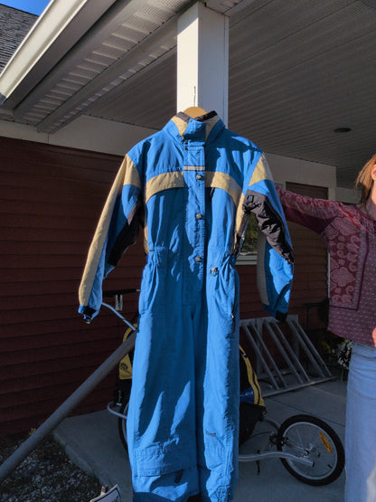 Marker Snow Suit