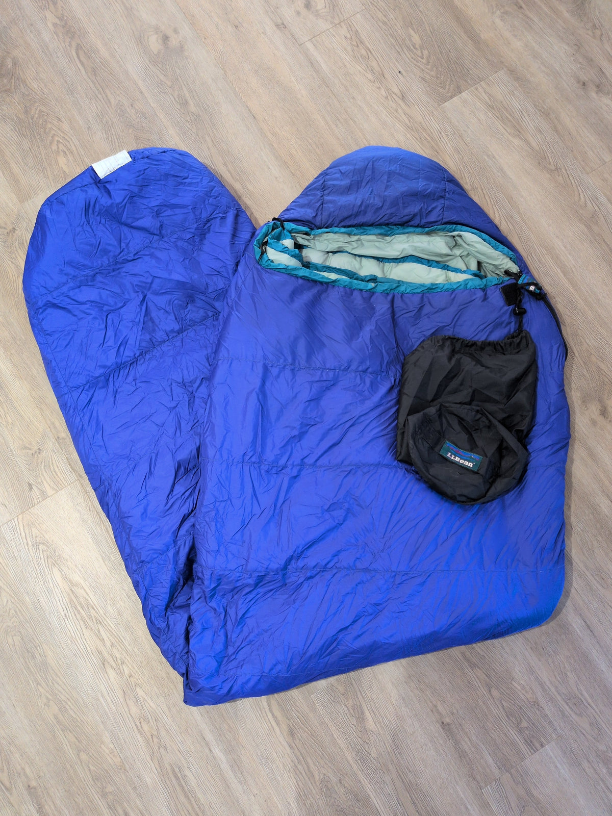 LLBean Vintage Thinsulate Lite Loft Mummy Bag