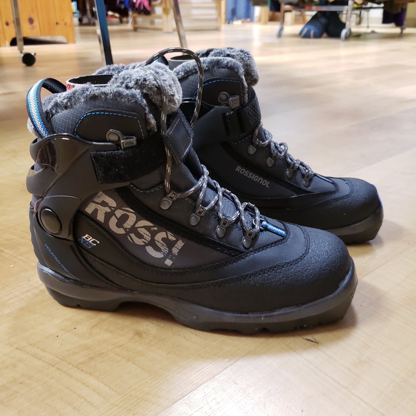 Rossignol BC X5 XC Ski Boots (EU 41)