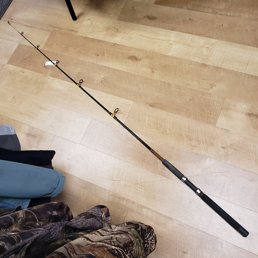 Shakespeare Ugly Stik Action M Rod