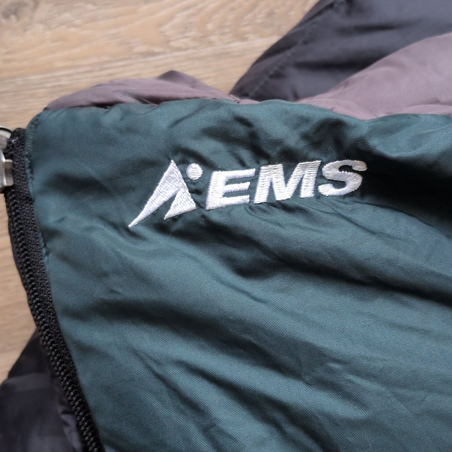 EMS Scout 25 Sleeping Bag w/ Stuff Sack