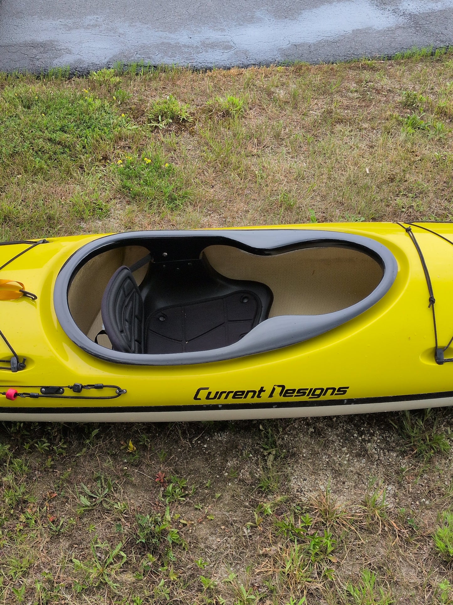 Current Designs Equinox GT Kayak + Paddle