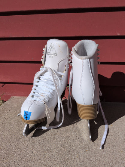 Jackson 500 Figure Skate