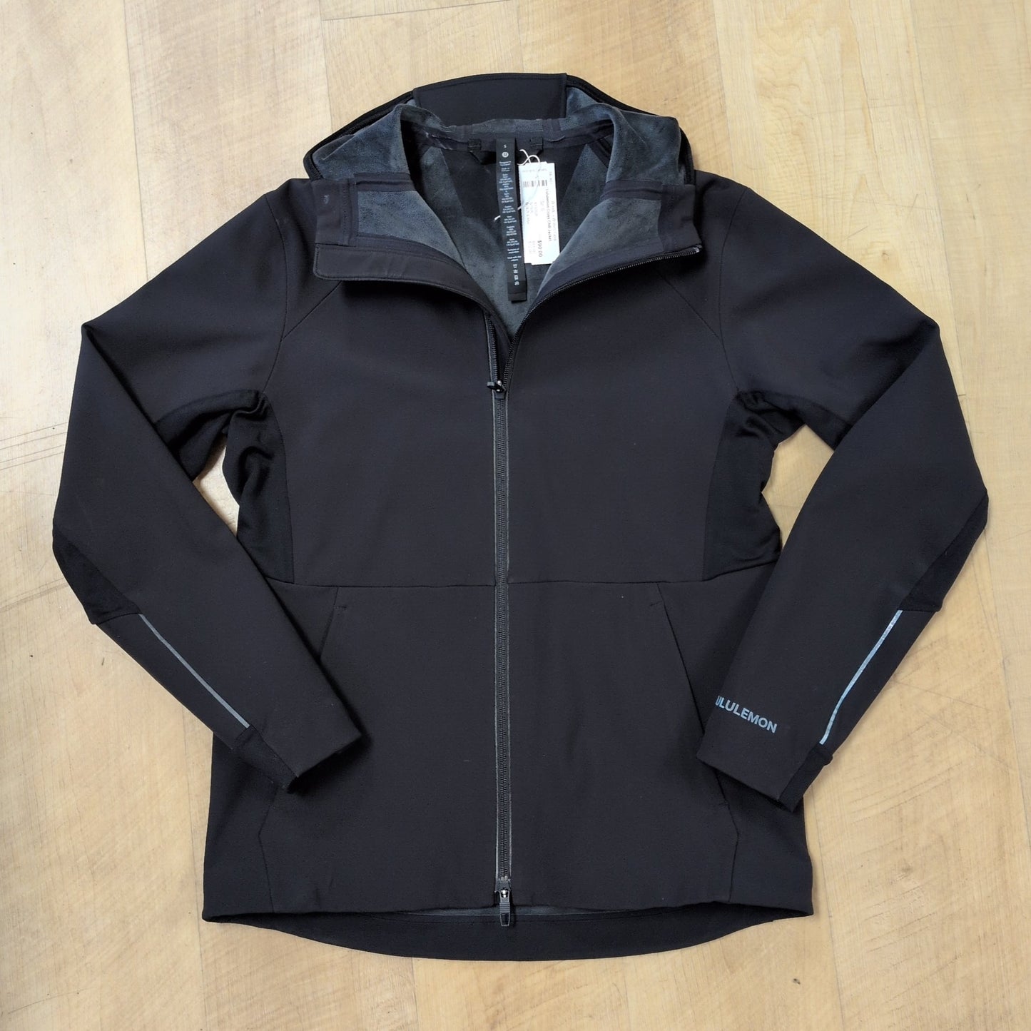 Lululemon Cross Chill Jacket