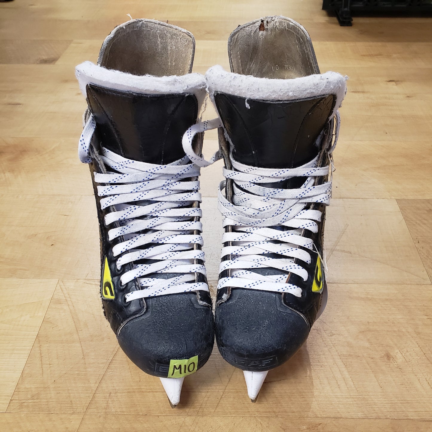 Graf Supra 704 Hockey Ice Skates