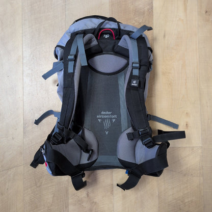 Deuter Futura 32AC Backpack