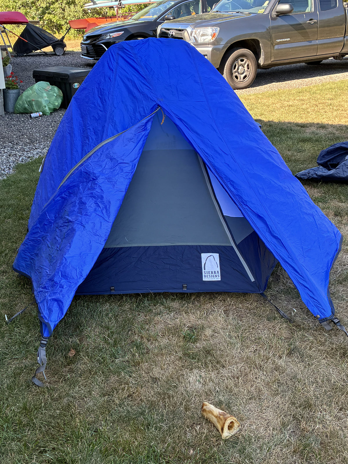 Sierra Designs Clip Flashlight CD Tent