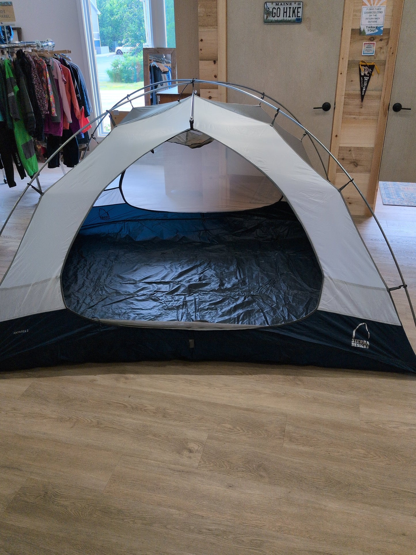 Sierra Designs Antares Tent